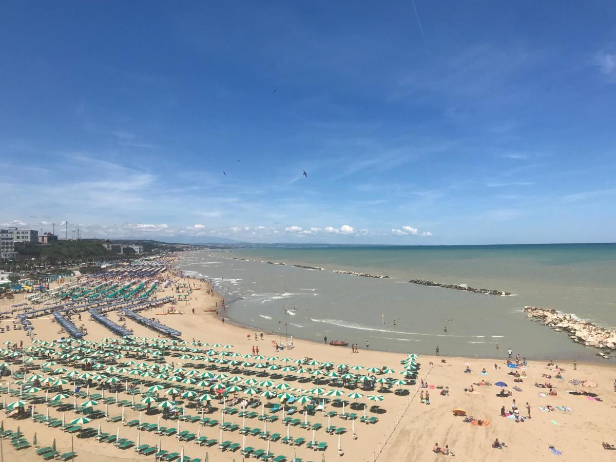 La Gemma Nel Borgo B&B Termoli Exteriör bild
