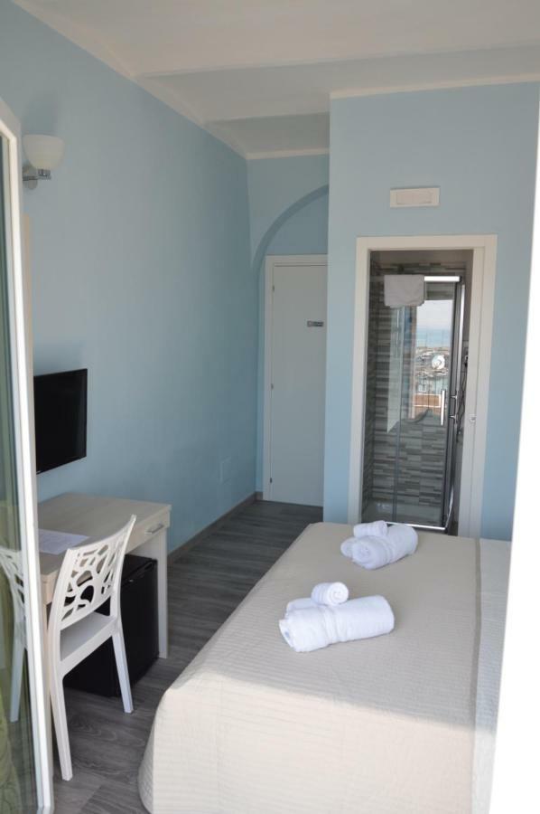 La Gemma Nel Borgo B&B Termoli Exteriör bild