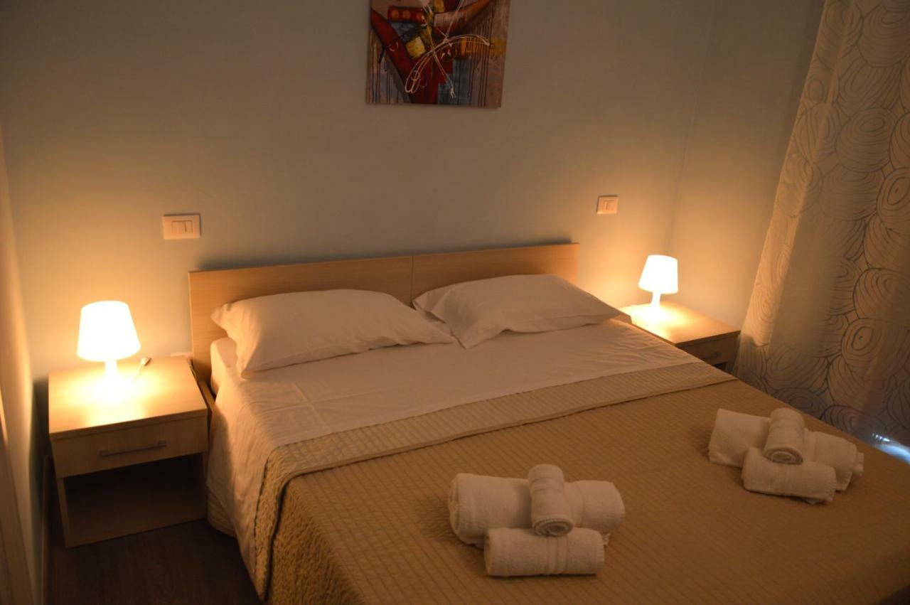 La Gemma Nel Borgo B&B Termoli Exteriör bild